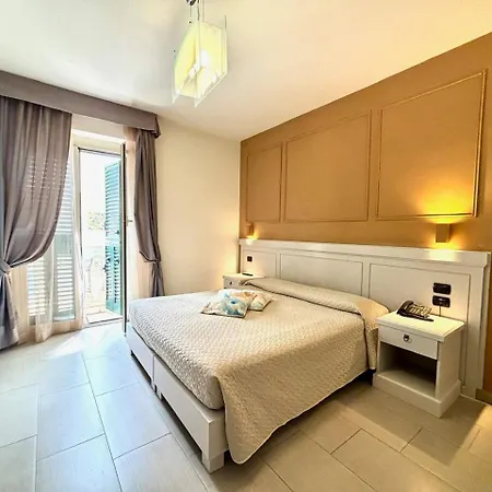Albanuova Hotel Reggio Calabria Esterno foto