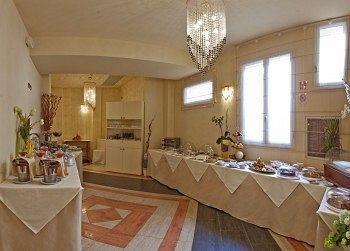 Hotel Albanuova