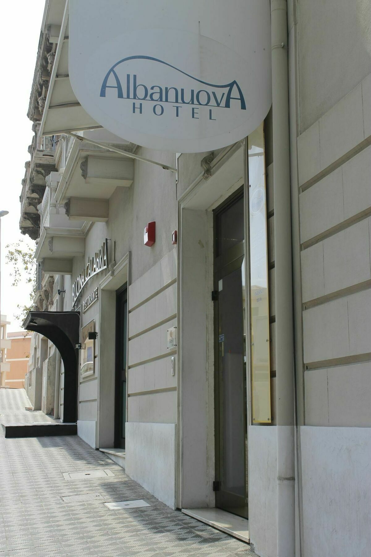 Hotel Albanuova